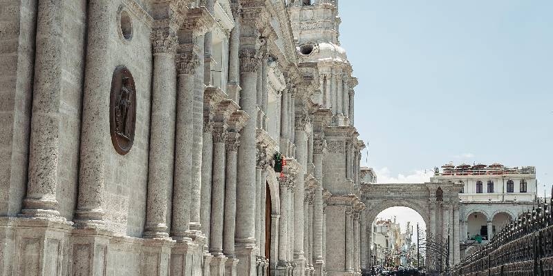 mejores-lugares-turisticos-arequipa-catedral