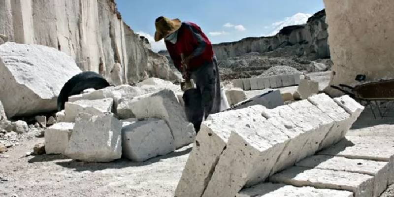 ruta-del-sillar-arequipa-cantero-artesanal
